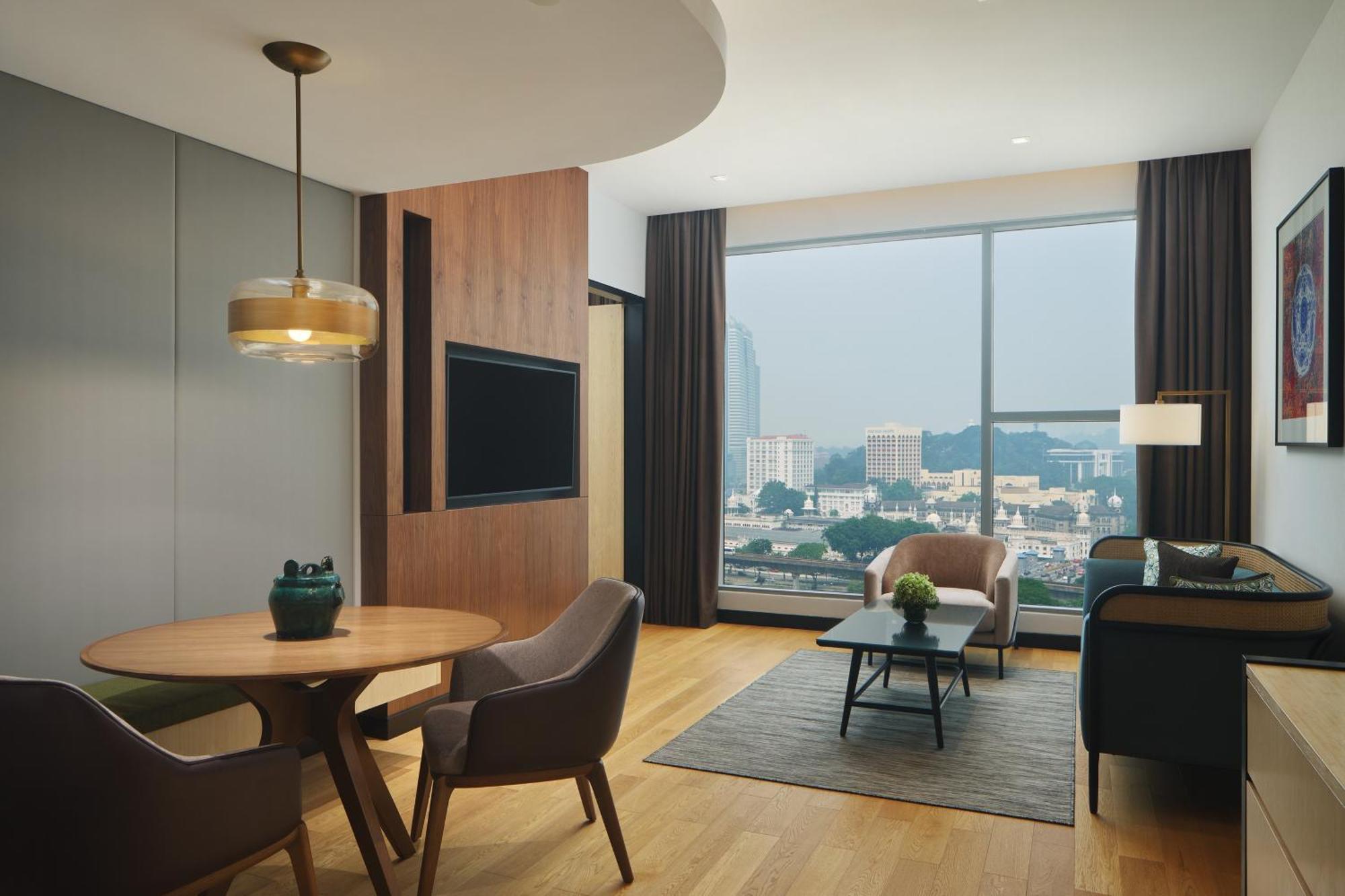 Premier Suite